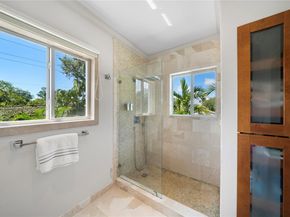 725 Vilabella Ave, Coral Gables FL 33146