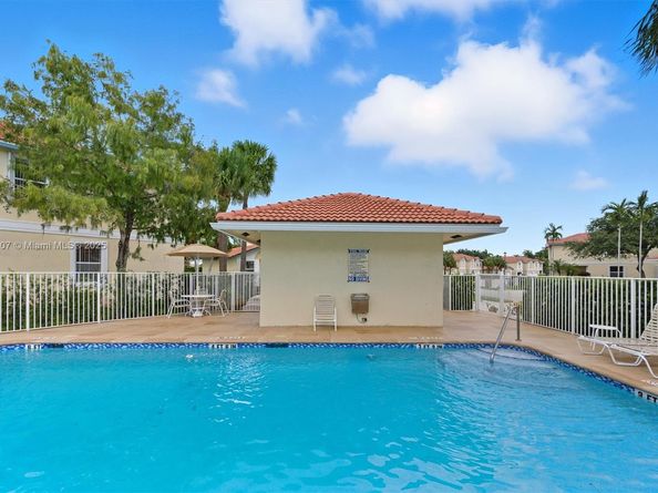 11762 NW 47th Dr, Coral Springs FL 33076