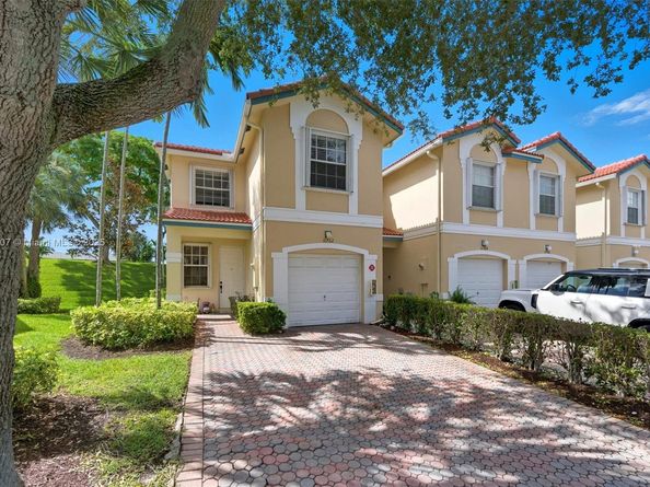 11762 NW 47th Dr, Coral Springs FL 33076