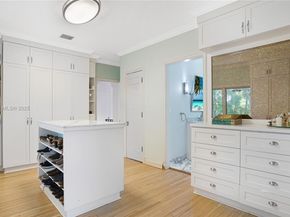 2050 Alton Rd, Miami Beach FL 33140