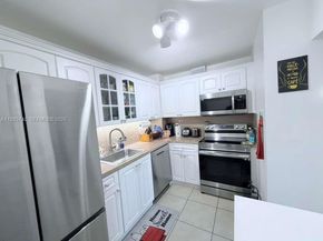 401 Golden Isles Dr 512, Hallandale Beach FL 33009