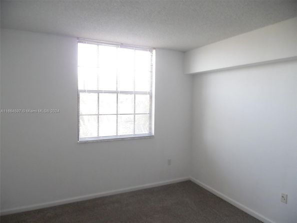 1919 Van Buren St 516A, Hollywood FL 33020