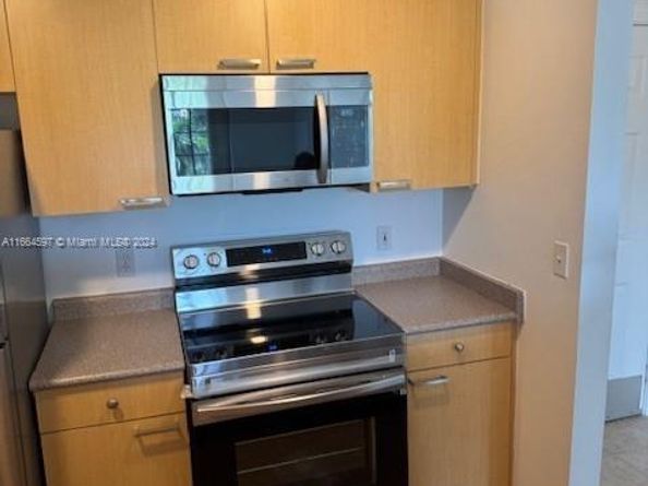 1919 Van Buren St 516A, Hollywood FL 33020