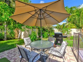 1480 SW 5th Ave, Deerfield Beach FL 33441