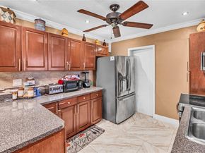 1480 SW 5th Ave, Deerfield Beach FL 33441