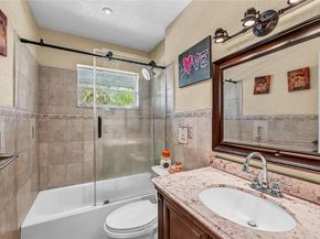 1480 SW 5th Ave, Deerfield Beach FL 33441