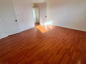 3522 NE 166th St 10, North Miami Beach FL 33160