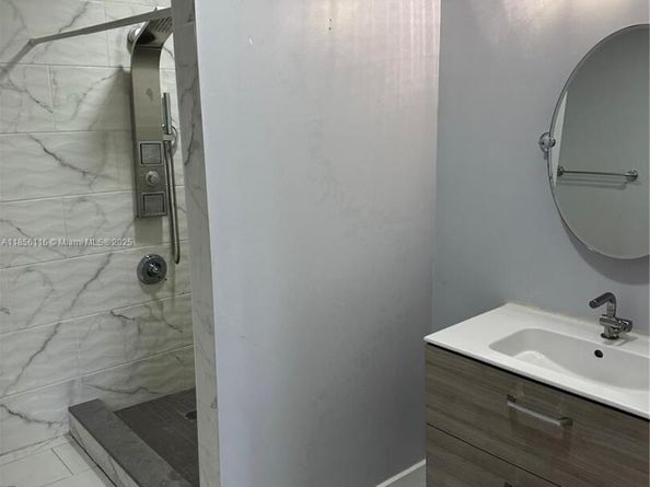 11624 SW 19th St, Miramar FL 33025