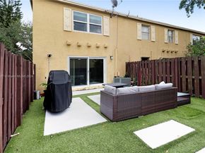 10710 La Placida Dr 66, Coral Springs FL 33065