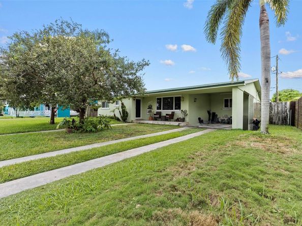 1866 NW 8th Ter, Homestead FL 33030