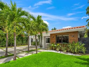 8033 Noremac Ave, Miami Beach FL 33141