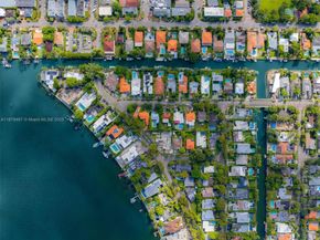 8033 Noremac Ave, Miami Beach FL 33141