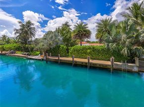 8033 Noremac Ave, Miami Beach FL 33141