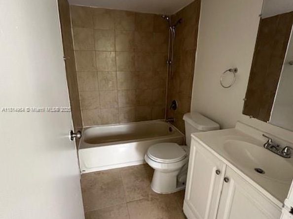 6955 NW 186 Street F301, Hialeah FL 33015