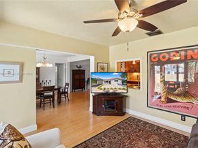 1107 Washington St, Hollywood FL 33019