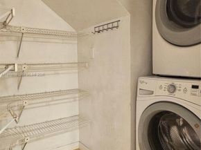 610 Commodore Dr, Plantation FL 33325