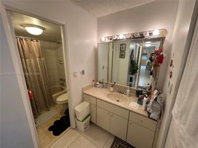 7135 Collins Ave 1721, Miami Beach FL 33141