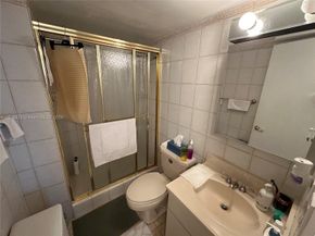 7135 Collins Ave 1721, Miami Beach FL 33141