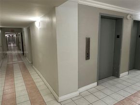 7135 Collins Ave 1721, Miami Beach FL 33141