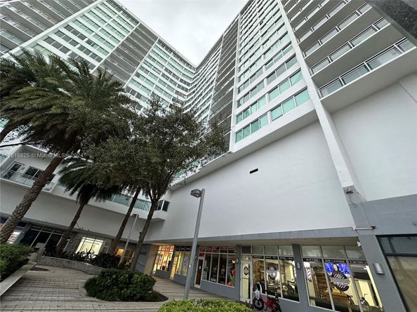 7135 Collins Ave 1721, Miami Beach FL 33141
