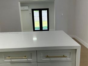 Undisclosed Address #A12017575, Miami FL 33186