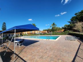 2080 SW 90th Ave C13, Davie FL 33324