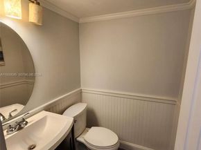 2080 SW 90th Ave C13, Davie FL 33324