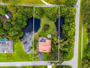 4490 SW 105th Ave, Davie FL 33328