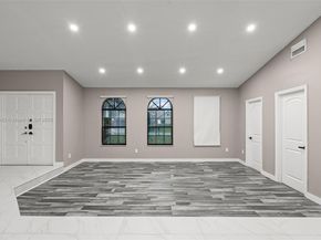 4490 SW 105th Ave, Davie FL 33328