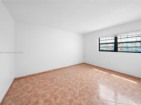 995 SW 84th Ave 126, Miami FL 33144