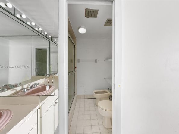 995 SW 84th Ave 126, Miami FL 33144