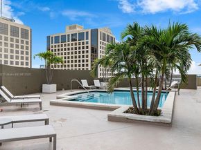 9055 SW 73rd Ct 903, Miami FL 33156