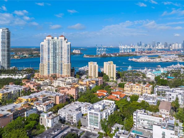 221 Jefferson Ave 10, Miami Beach FL 33139