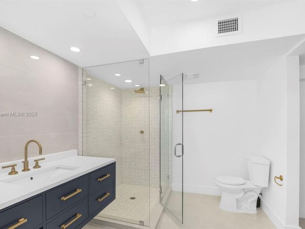 221 Jefferson Ave 10, Miami Beach FL 33139