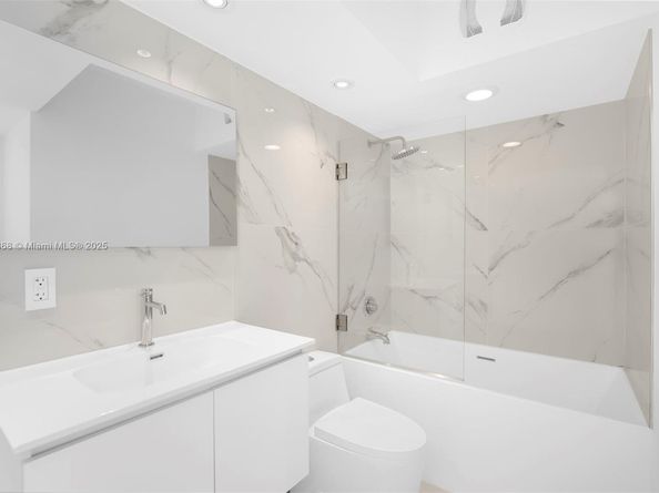 221 Jefferson Ave 10, Miami Beach FL 33139