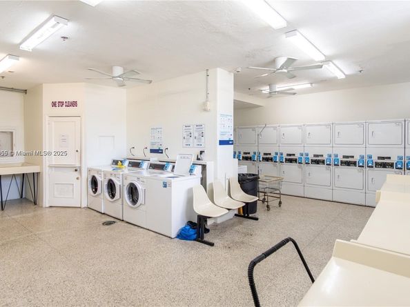 2451 Brickell Ave 4P, Miami FL 33129