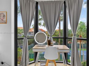 3598 Yacht Club Dr 302, Aventura FL 33180