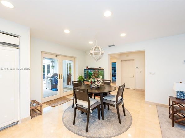 13020 SW 70th Ave, Pinecrest FL 33156