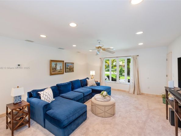 13020 SW 70th Ave, Pinecrest FL 33156