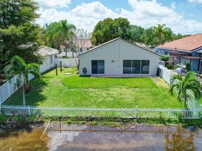 16249 NW 24th St, Pembroke Pines FL 33028