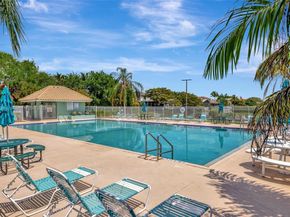 16249 NW 24th St, Pembroke Pines FL 33028