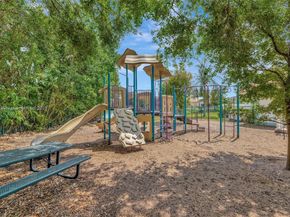 16249 NW 24th St, Pembroke Pines FL 33028