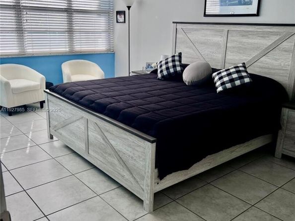 2016 Bay Dr 203, Miami Beach FL 33141