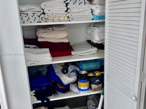 2016 Bay Dr 203, Miami Beach FL 33141