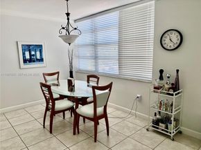 2016 Bay Dr 203, Miami Beach FL 33141