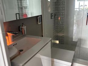 2333 Brickell Ave 901, Miami FL 33129