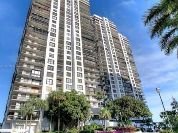 2333 Brickell Ave