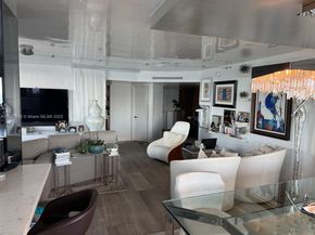 2333 Brickell Ave 901, Miami FL 33129