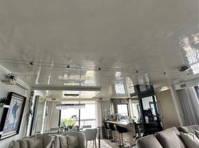 2333 Brickell Ave 901, Miami FL 33129