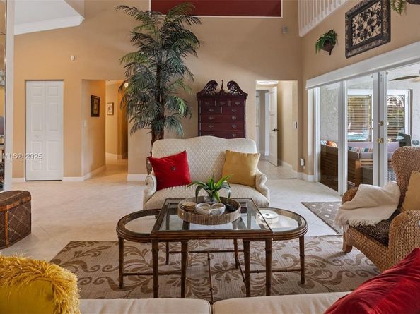 9099 NW 47th Ct, Coral Springs FL 33067